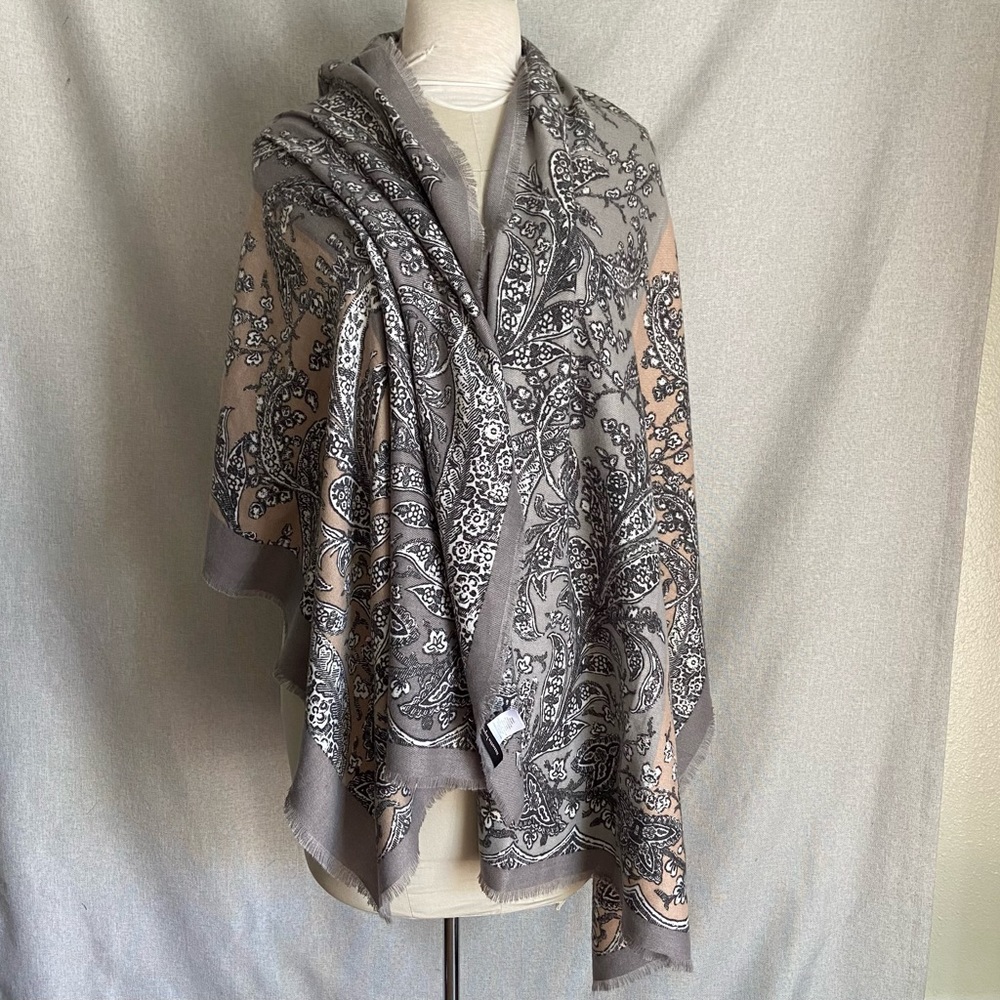 - Nanette Lepore Women's Scarf - Picture 2 of 5